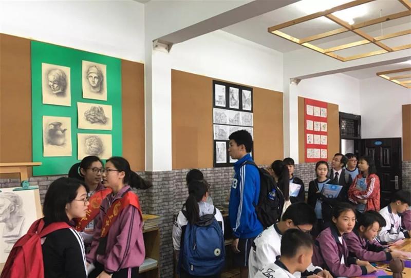 三中三澳門，探索與解析，三中三澳門，深度探索與解析
