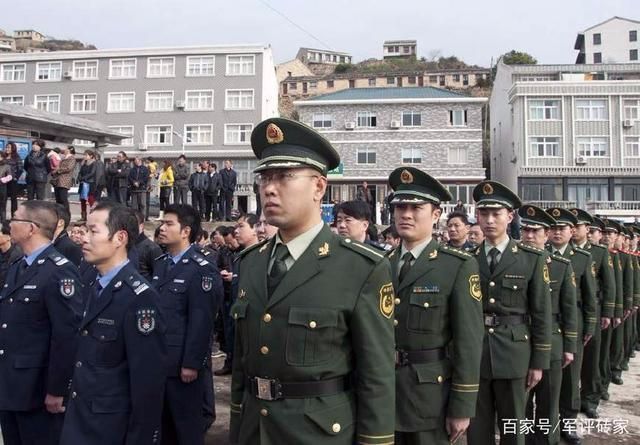 警備區(qū)權(quán)力詳解，究竟權(quán)力大小如何？，警備區(qū)權(quán)力深度解析，權(quán)力范圍與大小揭秘