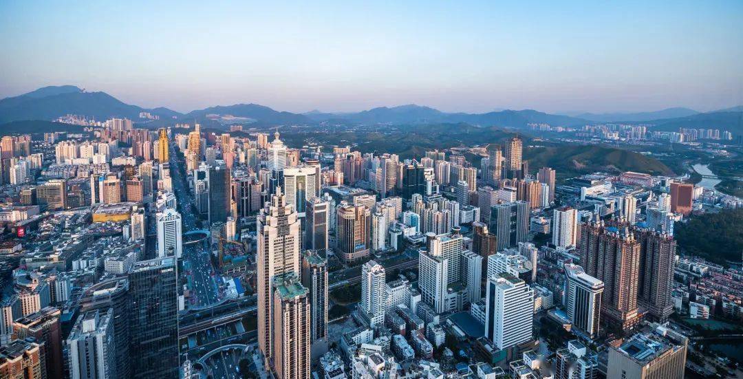 展望2025年，芳草地澳門資料網(wǎng)的發(fā)展與展望，2025年芳草地澳門資料網(wǎng)的發(fā)展展望