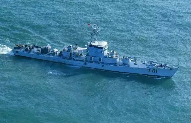 中國(guó)海軍艦艇發(fā)展史，從遠(yuǎn)古到現(xiàn)代的海上力量崛起，中國(guó)海軍艦艇發(fā)展史，海上力量的崛起之路