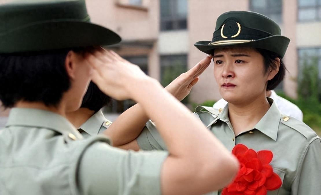 回顧歷史，重溫輝煌，1999年國慶閱兵式，回顧輝煌瞬間，1999年國慶閱兵式盛大回顧
